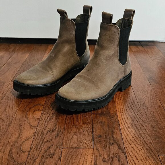Everlane The Lug Sole Chelsea Boots - Taupe 7.5 - Picture 4 of 7